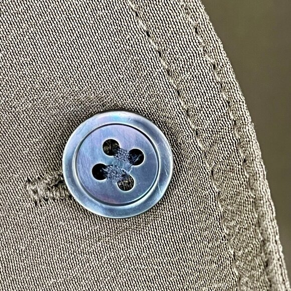 THEORY Damaris Summer Silk Tunic • Long Sleeve Mandarin Collar • L • Light Olive - Picture 11 of 16